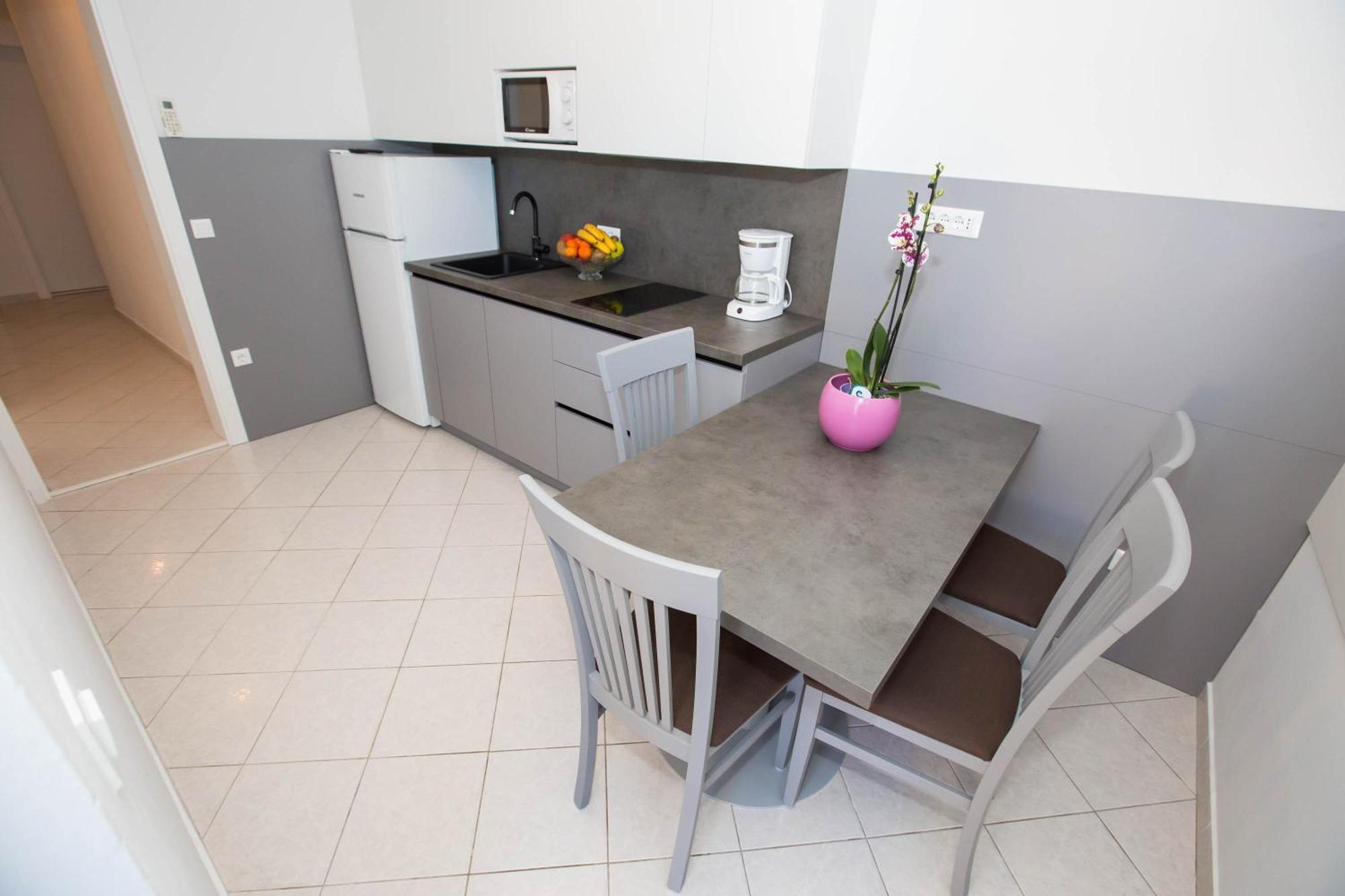 Apartments Marija Фунтана Екстериор снимка